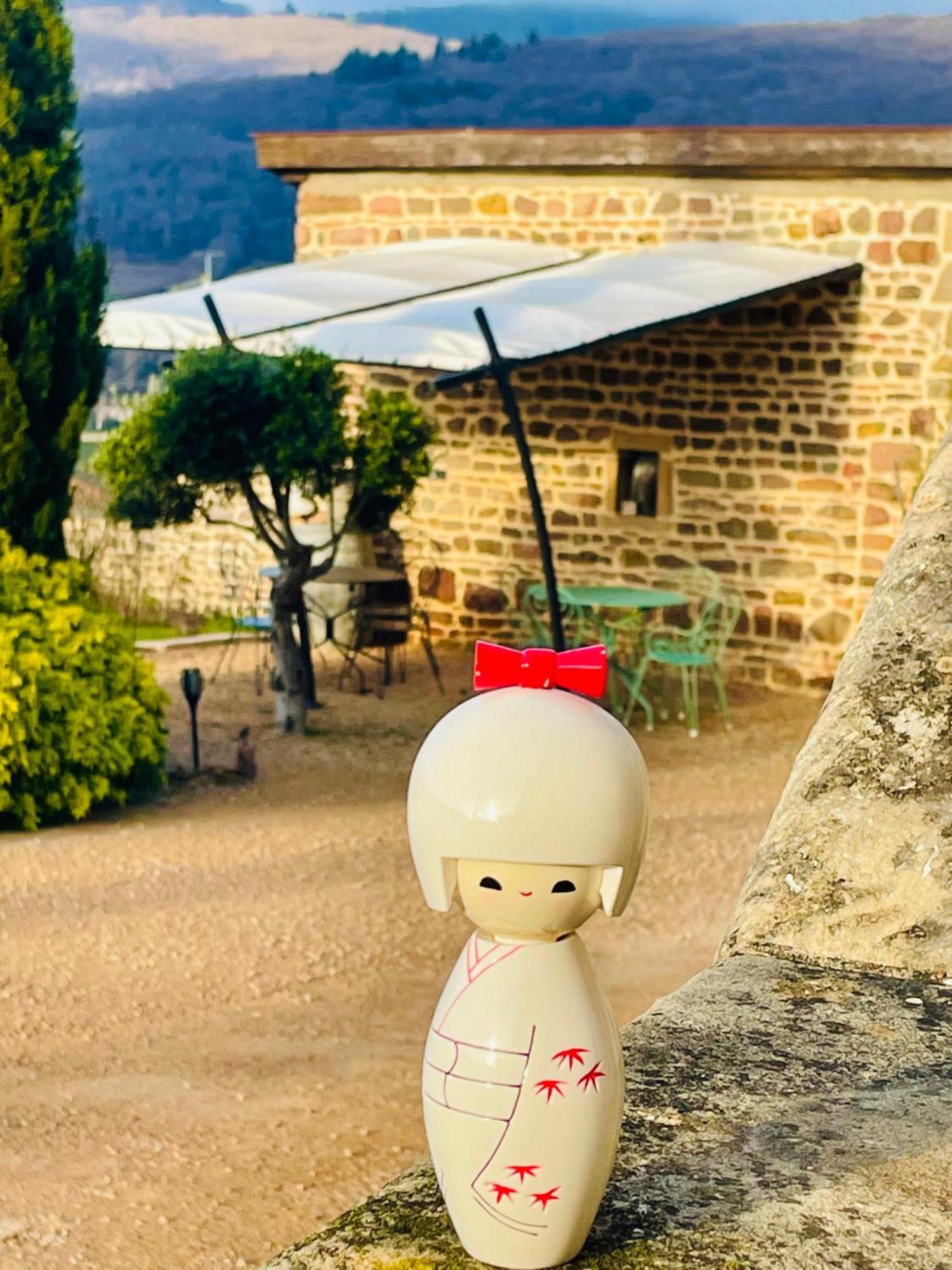 فندق Au Petit Bonheur Chez Bambina Leynes المظهر الخارجي الصورة